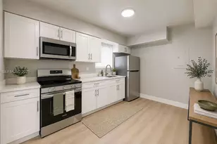 101 W 11th St, Hialeah, FL 33010 - Photo 19