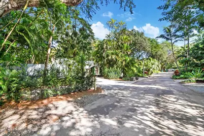 4051 Ensenada Avenue, Miami, FL 33133 - Photo 37