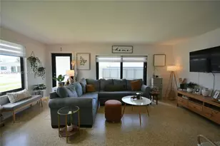 8350 SW 12th Terrace, Miami, FL 33144 - Photo 3
