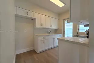 240 NW 51st Ave, Miami, FL 33126 - Photo 11