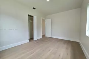 240 NW 51st Ave, Miami, FL 33126 - Photo 13