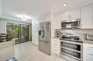 1638 N 15th Terrace, Hollywood, FL 33020 - Photo 15