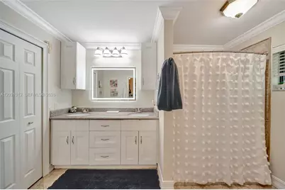 1638 N 15th Ter, Hollywood, FL 33020 - Photo 31