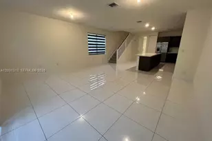 15818 NW 91st Ave, Miami Lakes, FL 33018 - Photo 13