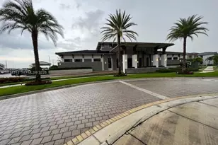 15818 NW 91st Ave, Miami Lakes, FL 33018 - Photo 35
