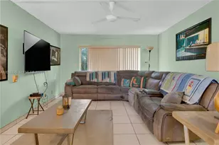 1200 Tallwood Ave, Hollywood, FL 33021 - Photo 3