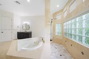 10961 SW 31st St, Davie, FL 33328 - Photo 23