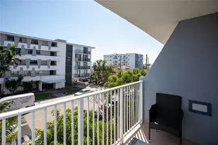 1801 S Treasure Dr, North Bay Village, FL 33141 - Photo 27