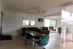 1850 NE 169th St, North Miami Beach, FL 33162 - Photo 25