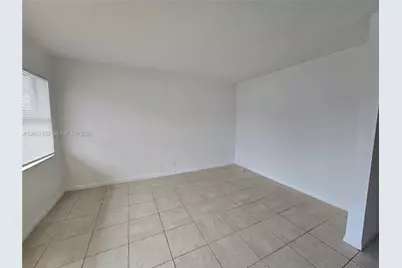 101 NE 41st St #E85, Oakland Park, FL 33334 - Photo 5