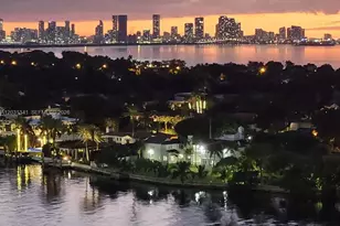 5555 Collins Ave, Miami Beach, FL 33140 - Photo 23