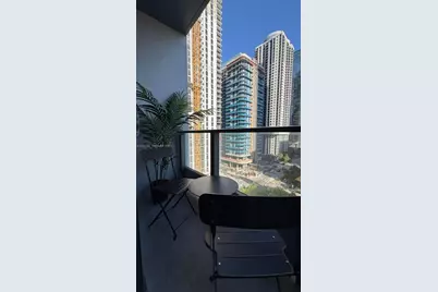 121 NE 5th St #1012A, Miami, FL 33132 - Photo 11
