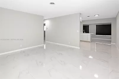 2700 NW 52nd Ct, Tamarac, FL 33309 - Photo 9