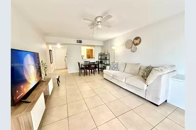 1341 SE 3rd Ave #102, Dania Beach, FL 33004 - Photo 11