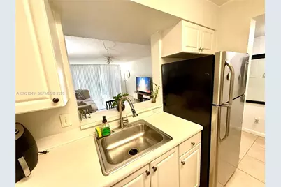 1341 SE 3rd Ave #102, Dania Beach, FL 33004 - Photo 5