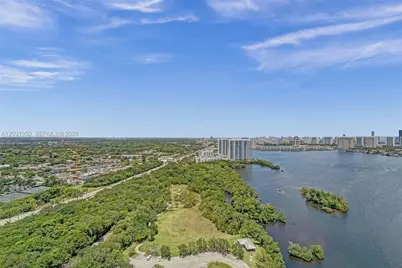 16385 Biscayne Blvd #3107, North Miami Beach, FL 33160 - Photo 39