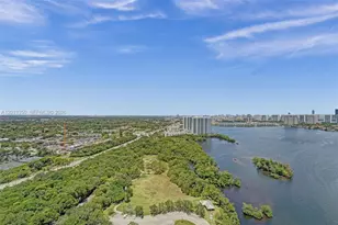 16385 Biscayne Blvd, North Miami Beach, FL 33160 - Photo 39