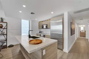 16385 Biscayne Blvd, North Miami Beach, FL 33160 - Photo 9