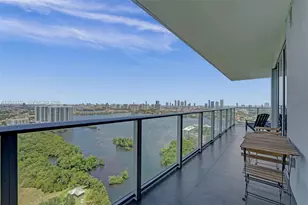 16385 Biscayne Blvd, North Miami Beach, FL 33160 - Photo 35