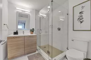 16385 Biscayne Blvd, North Miami Beach, FL 33160 - Photo 25