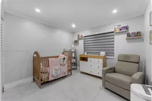 15842 SW 105th St, Miami, FL 33196 - Photo 11