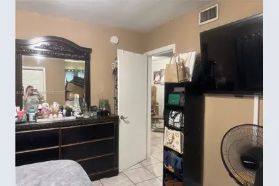 11352 SW 3rd St #B, Sweetwater, FL 33174 - Photo 3