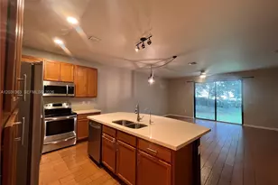 4764 E Station Square, Davie, FL 33314 - Photo 3