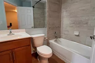 4764 E Station Square, Davie, FL 33314 - Photo 9