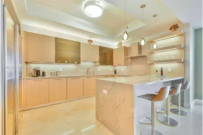 100 S Pointe Dr #2806, Miami Beach, FL 33139 - Photo 9