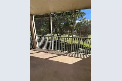 250 Jacaranda Dr #305, Plantation, FL 33324 - Photo 17