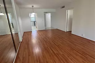 250 Jacaranda Dr, Plantation, FL 33324 - Photo 9