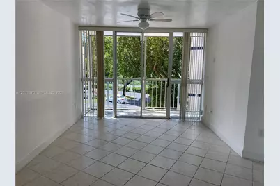 7075 NW 186th St #C308, Hialeah, FL 33015 - Photo 9