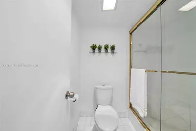 2101 S Ocean Dr #204, Hollywood, FL 33019 - Photo 29