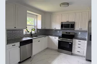 9125 SW 16th Rd E, Boca Raton, FL 33428 - Photo 3
