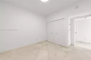 7600 Collins Ave, Miami Beach, FL 33141 - Photo 23