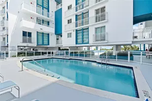 7600 Collins Ave, Miami Beach, FL 33141 - Photo 35