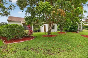 370 Carrington Dr, Weston, FL 33326 - Photo 39