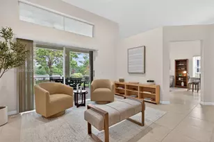 370 Carrington Dr, Weston, FL 33326 - Photo 9