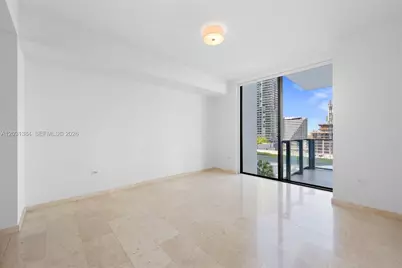 68 SE 6th St #910, Miami, FL 33131 - Photo 13