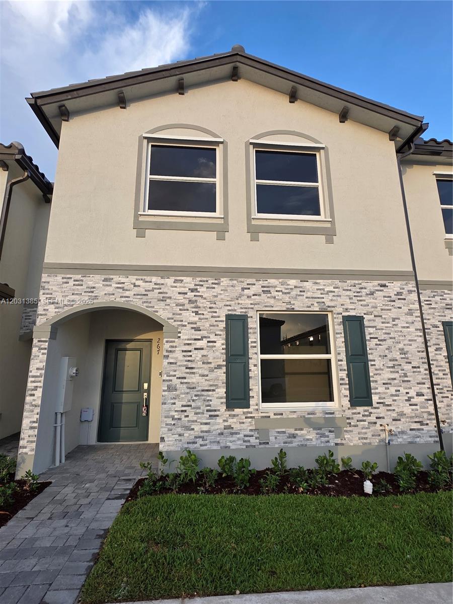 267 SE 11th Ct #Blank - 267 SE 11th Ct #Blank, Florida City, FL 33034 Luxury Property | Jose Angel Pina