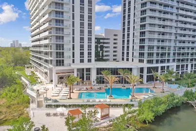 16385 Biscayne Blvd #3120, North Miami Beach, FL 33160 - Photo 17