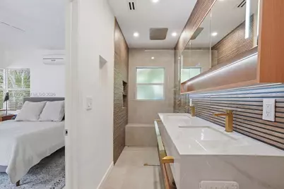 1160 NE 100th St, Miami Shores, FL 33138 - Photo 35