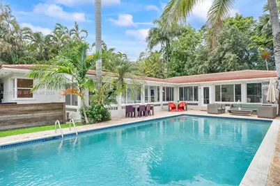 1160 NE 100th St, Miami Shores, FL 33138 - Photo 3