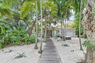 1160 NE 100th St, Miami Shores, FL 33138 - Photo 7