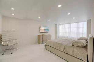 600 Three Islands Boulevard, Hallandale Beach, FL 33009 - Photo 17