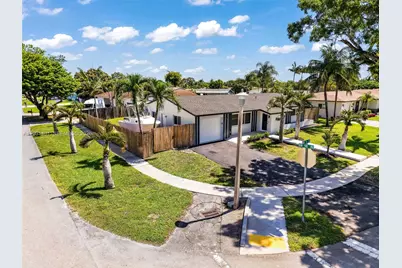 9741 NW 5th St #9741, Pembroke Pines, FL 33024 - Photo 35