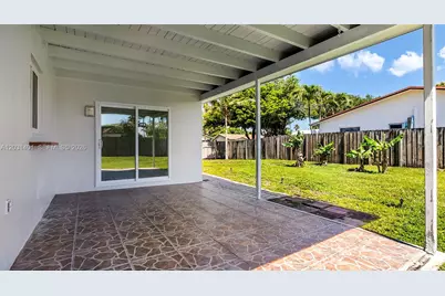 9741 NW 5th St #9741, Pembroke Pines, FL 33024 - Photo 29