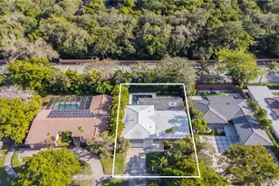 301 E Shore Dr E, Miami, FL 33133 - Photo 53