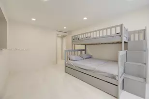 600 Three Islands Boulevard, Hallandale Beach, FL 33009 - Photo 23