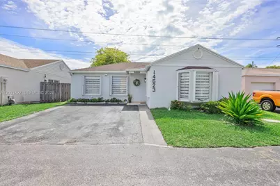 14623 SW 125th Pl, Miami, FL 33186 - Photo 1